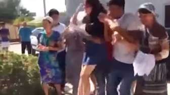 Cuma di Kazakhstan, Perempuan Diculik dan Dipaksa Menikah, Miris!