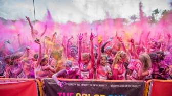 "The Color Run" Bersenang-senang Sembari Melawan Alzheimer