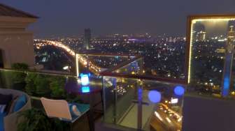 Mengusir Galau di "33 Degree Skybridge"