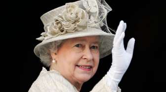 Saat Ratu Elizabeth II Langgar Aturan Kerajaan Demi Putri Diana