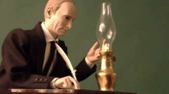 Boneka Vladimir Putin Ini Berharga Fantastis