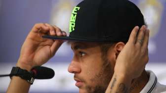 Neymar Kirim Jet Pribadi Jemput Model Serbia Ini