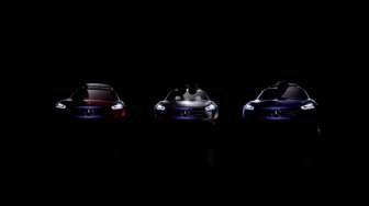 Mobil Mercedez Ini Pakai Tenaga Matahari dan Angin