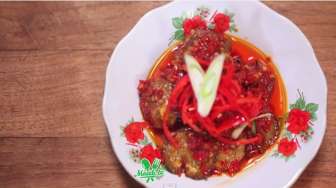 Video: Cara Membuat Sambal Jengkol