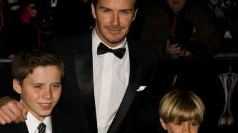 Putera David Beckham Dikontrak Arsenal