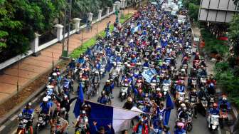 Puncak Pesta Kemenangan Persib Birukan Bandung