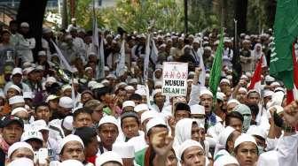 Ahok Serahkan Urusan FPI ke Polda Metro