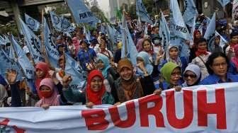 Perjuangkan UMK Sesuai Rekomendasi, Ratusan Buruh di Cianjur Geruduk Kantor Gubernur Jabar Pagi Ini