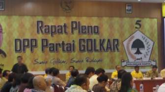 Rapat Pleno Golkar Sepakat Munas Digelar 2015