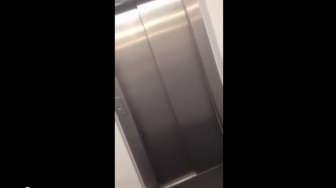Ini Jadinya Kalau Mahasiswa Terjebak di Lift