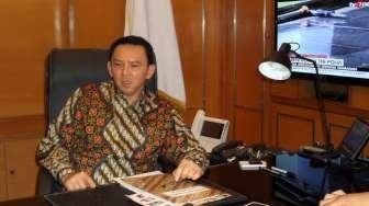 Ahok Minta Warga Izinkan Tanahnya Dibuat Resapan