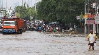 Sebagian Jakarta Diprediksi Hujan dari Pagi sampai Malam