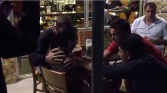 Wah, Pengusiran Setan Ini Dilakukan di Starbuck