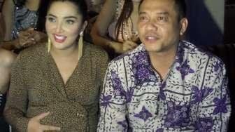 Aksinya di GBK Disoraki Suporter Timnas, Anang Hermansyah dan Ashanty Sodorkan Lagu Cinta karena Diminta Panitia