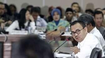 Menteri ESDM Bahas Kenaikan BBM