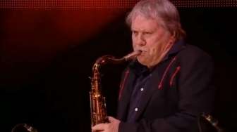 Pemain Saxophone "The Rolling Stones" Wafat