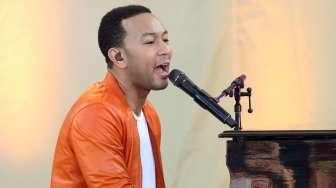 John Legend Kirim Truk Makanan untuk Demonstran