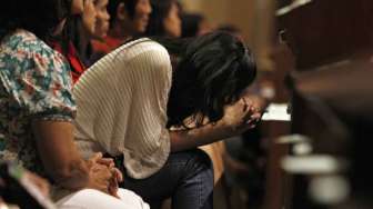 Misa Natal di Gereja Katedral, Rabu (24/12/2014) malam. (suara.com/Kurniawan Mas'ud)