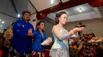 Misa Natal di Berbagai Daerah