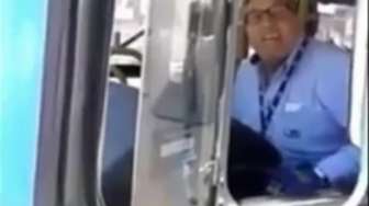 VIDEO: Ini 'Hadiah' bagi Orang yang Mem-Bully Sopir Bus