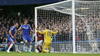 John Terry Bawa "The Blues" Unggul di Babak Pertama