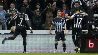 Sempat Tertinggal, Newcastle Sudahi Perlawanan Everton 3-2