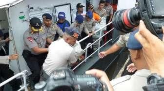 Tujuh Jenazah Ditemukan, Bambang Berharap Anaknya Masih Hidup