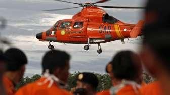 Evakuasi Dua Jenazah dari Pulau Maradapan, SAR Kirim Heli Dolphin