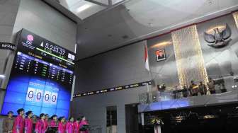 Pada pembukaan perdagangan saham awal 2015, IHSG berada di posisi 5.240,8. 