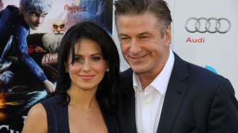 Istri Alec Baldwin Tengah Hamil Anak Kedua