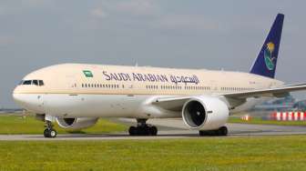 Viral Tiket Pesawat ke Arab Saudi Cuma Rp2 Jutaan, Warganet Heboh