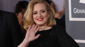 Adele Dorong Album Baru Rilis Tahun Ini