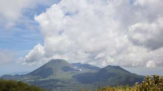 Status Gunung Lokon Diturunkan Menjadi Waspada