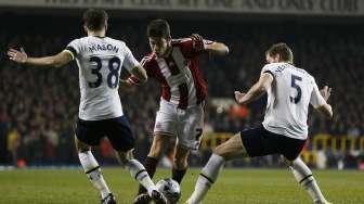 Babak I: Belum Ada Gol di White Hart Lane