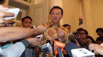 Ahok: "E-Ticketing" TransJakarta Belum Sempurna