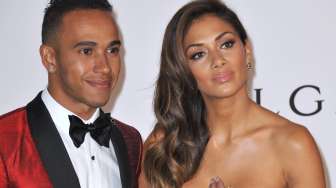 Lewis Hamilton Tolak Menikahi Nicole Scherzinger