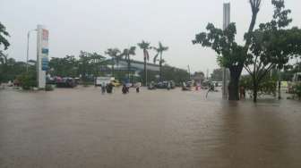 Kawasan Industri Cakung Banjir sampai Satu Meter