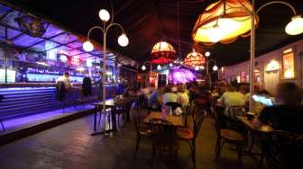 Temukan Klaster Covid-19, Beijing Tutup Lagi Kafe, Bar, Hingga Tempat Karaoke