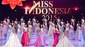 Maria Harfanti Jadi Miss Indonesia 2015