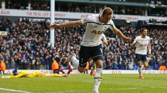 Kane Batalkan Kemenangan West Ham di White Hart Lane