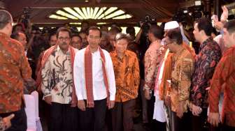 Jokowi di Tanjung Lesung