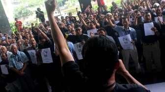 Diancam Menpan, Pegawai KPK Ajari Yuddy Chrisnandi Baca UU KPK