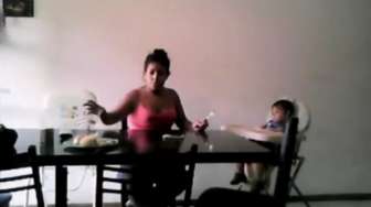 VIDEO: Babysitter Bejat Tampar Balita yang Diasuhnya