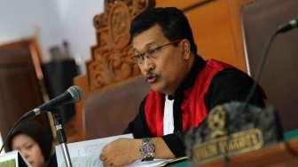 Praperadilan Sutan Bathoegana