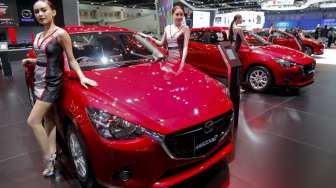 Sejumlahh model cantik nan seksi meramaikan pameran Bangkok Motor Show ke 36 . Pameran otomotif terbesar di Thailand itu mulai digelar 25 Maret sampai 5 April mendatang (Reuters/Chaiwat Subprasom).