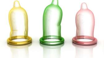 Duh! Para Siswa di India Minum Air Rebusan Kondom Rasa-rasa Buat Mabuk