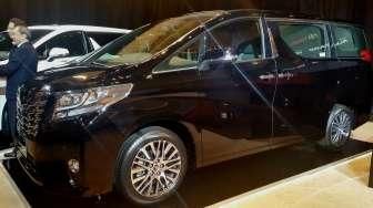 Pasar MPV Premium Turun, Toyota Tetap Optimistis