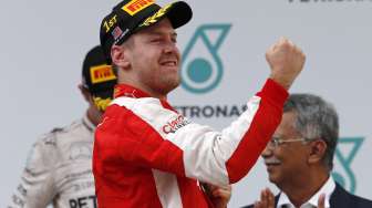 Sebastian Vettel Juarai Grand Prix Malaysia