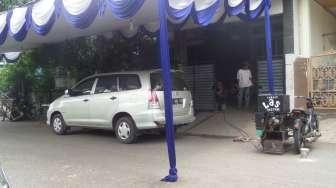 Olga Meninggal, Fans Mencari Billy Syahputra