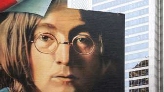 Akun John Lennon Unggah Lirik Imagine Berbahasa Indonesia dan Jawa